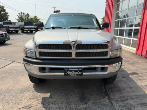 Another view of 2000 Dodge Ram 1500 Quad Cab Short Bed for sale in Fremont, NE at Tailgate Motor Co. (Fremont North)