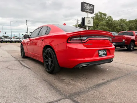 More photos of 2016 Dodge Charger R/T Sedan 4D at Tailgate Motor Co. (Fremont North), NE