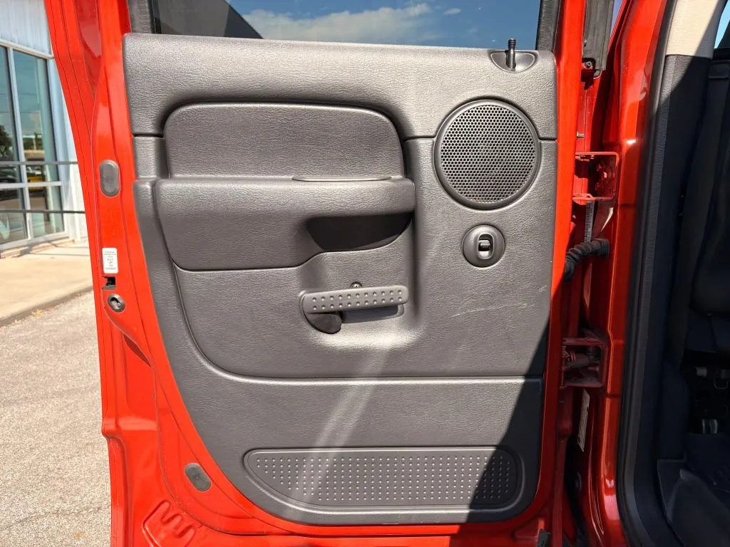 Dodge Ram photo 13