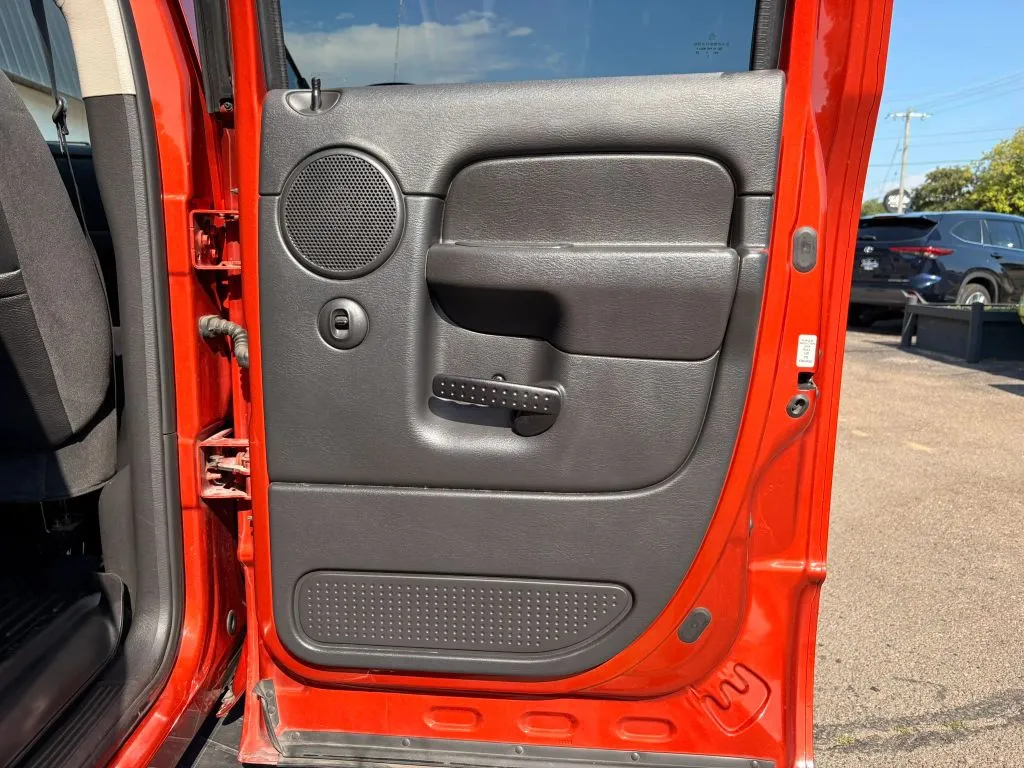 Dodge Ram photo 9