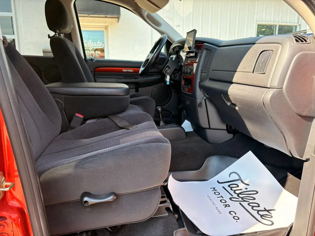 Dodge Ram photo 12