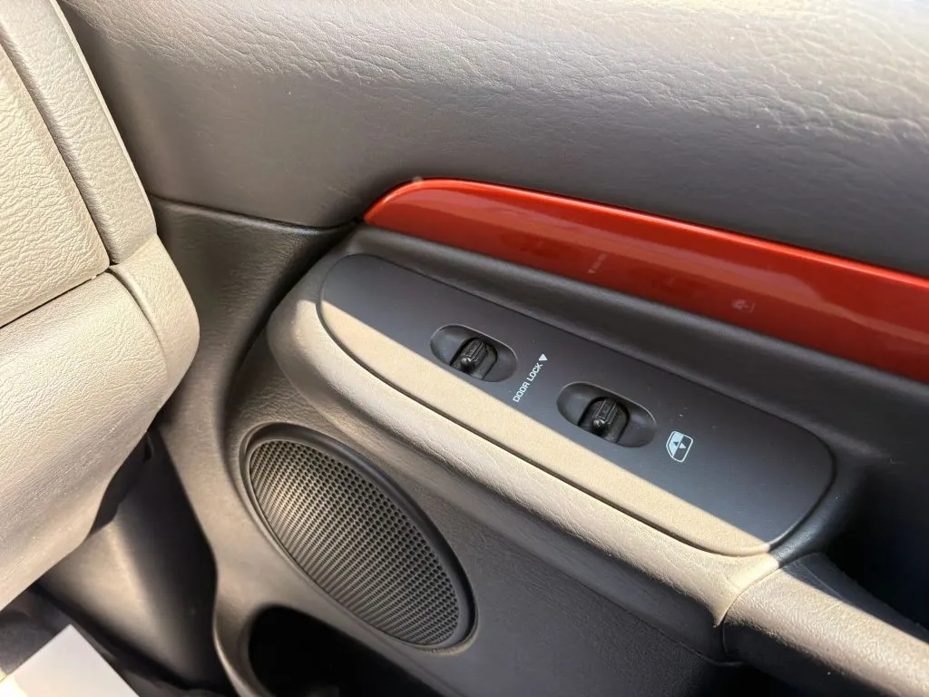 Dodge Ram photo 25