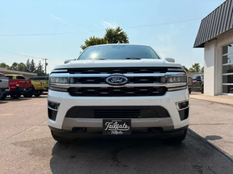 Another view of 2022 Ford Expedition MAX Limited Sport Utility 4D for sale in Fremont, NE at Tailgate Motor Co. (Fremont North)