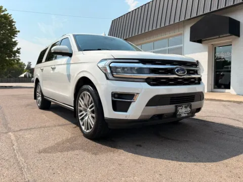 Photos of 2022 Ford Expedition MAX Limited Sport Utility 4D for sale in Fremont, NE at Tailgate Motor Co. (Fremont North)