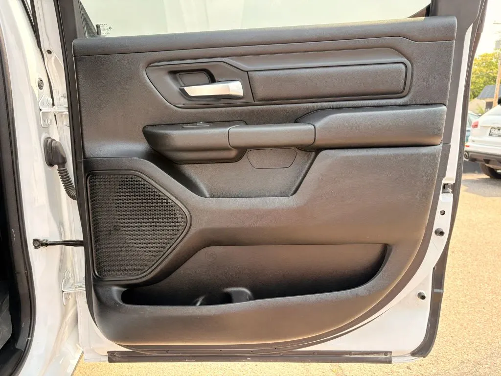 Ram 1500 photo 9