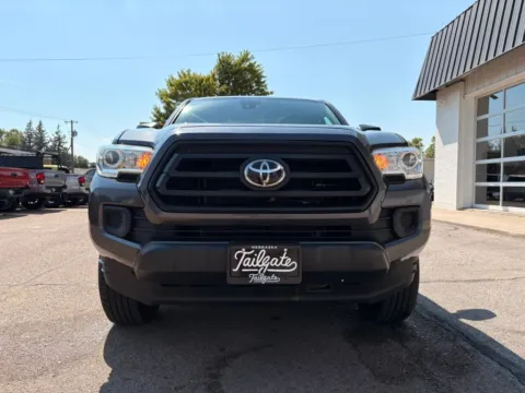 Another view of 2020 Toyota Tacoma Access Cab SR Pickup 4D 6 ft for sale in Fremont, NE at Tailgate Motor Co. (Fremont North)