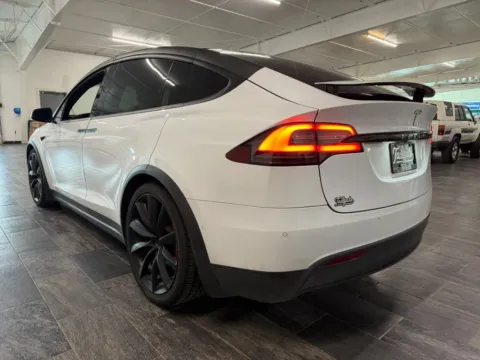 More photos of 2019 Tesla Model X Performance Sport Utility 4D at Tailgate Motor Co. (Fremont North), NE