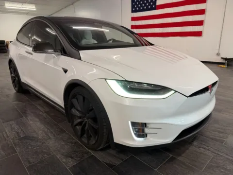 Photos of 2019 Tesla Model X Performance Sport Utility 4D for sale in Fremont, NE at Tailgate Motor Co. (Fremont North)