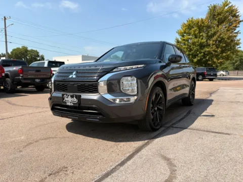 More photos of 2024 Mitsubishi Outlander SE Black Edition Sport Utility 4D at Tailgate Motor Co. (Fremont North), NE