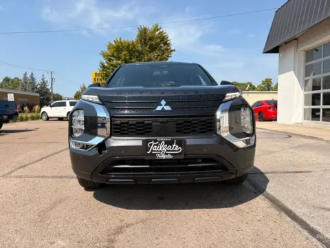 Another view of 2024 Mitsubishi Outlander SE Black Edition Sport Utility 4D for sale in Fremont, NE at Tailgate Motor Co. (Fremont North)