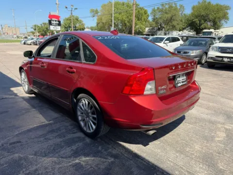 More photos of 2011 Volvo S40 T5 Sedan 4D at Tailgate Motor Co. (Fremont North), NE