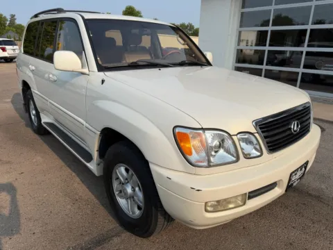 Photos of 2000 Lexus LX 470 Sport Utility 4D for sale in Fremont, NE at Tailgate Motor Co. (Fremont North)
