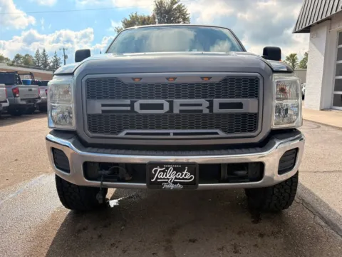 Another view of 2015 Ford F250 Super Duty Crew Cab XL Pickup 4D 6 3/4 ft for sale in Fremont, NE at Tailgate Motor Co. (Fremont North)