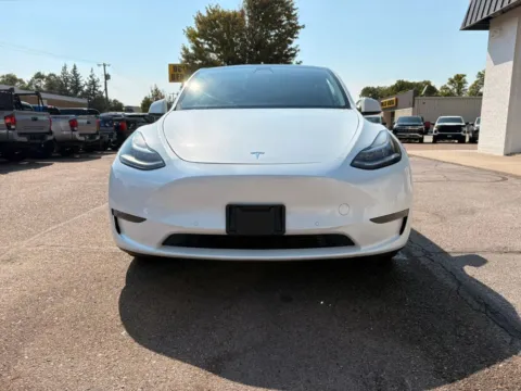 Another view of 2022 Tesla Model Y Long Range Sport Utility 4D for sale in Fremont, NE at Tailgate Motor Co. (Fremont North)
