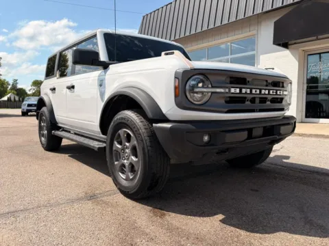 Photos of 2024 Ford Bronco Big Bend Sport Utility 4D for sale in Fremont, NE at Tailgate Motor Co. (Fremont North)
