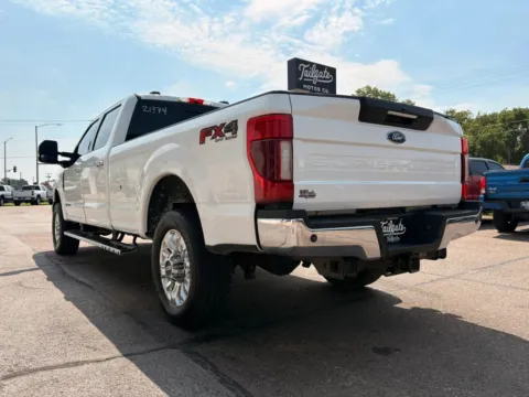 More photos of 2020 Ford F350 Super Duty Crew Cab Lariat Pickup 4D 8 ft at Tailgate Motor Co. (Fremont North), NE