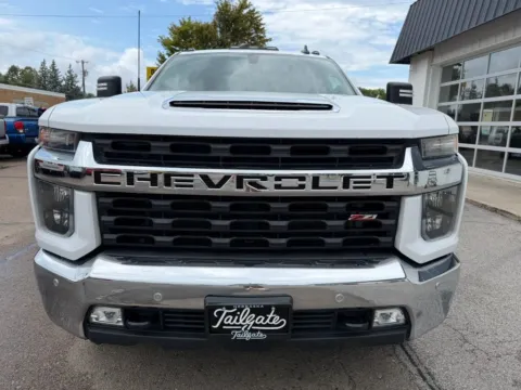 Another view of 2021 Chevrolet Silverado 2500 HD Crew Cab LT Pickup 4D 8 ft for sale in Fremont, NE at Tailgate Motor Co. (Fremont North)