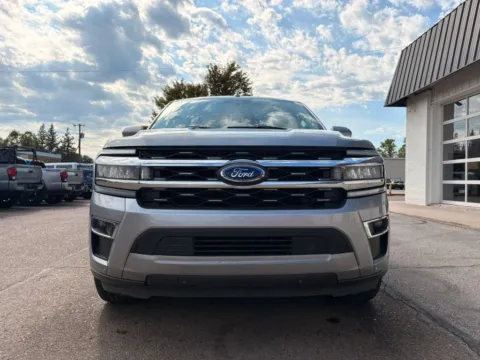 Another view of 2024 Ford Expedition Limited Sport Utility 4D for sale in Fremont, NE at Tailgate Motor Co. (Fremont North)