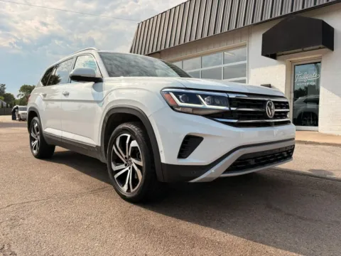 Photos of 2021 Volkswagen Atlas SEL Premium 4Motion Sport Utility 4D for sale in Fremont, NE at Tailgate Motor Co. (Fremont North)