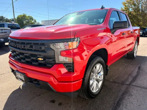 More photos of 2024 Chevrolet Silverado 1500 Crew Cab Custom Pickup 4D 5 3/4 ft at Tailgate Motor Co. (Fremont North), NE