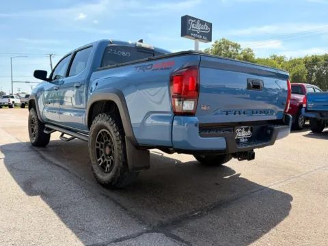 More photos of 2019 Toyota Tacoma Double Cab TRD Off-Road Pickup 4D 5 ft at Tailgate Motor Co. (Fremont North), NE