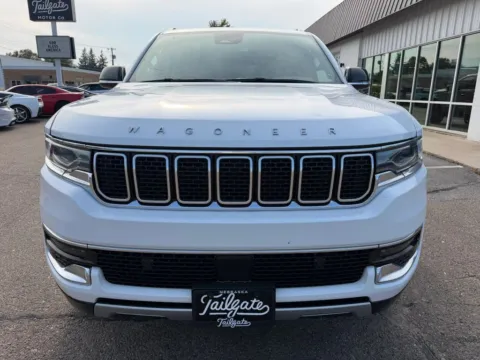 Another view of 2024 Jeep Wagoneer L Series II Sport Utility 4D for sale in Fremont, NE at Tailgate Motor Co. (Fremont North)