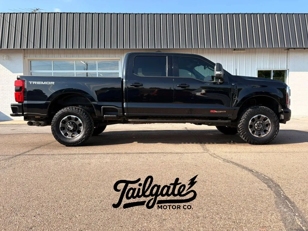 Black 2024 Ford F350 Super Duty Crew Cab XLT Pickup 4D 6 3/4 ft for sale in Fremont, NE
