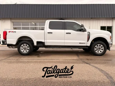 White 2024 Ford F250 Super Duty Crew Cab XLT Pickup 4D 6 3/4 ft for sale in Fremont, NE