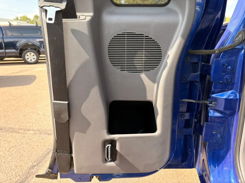 Ford Ranger photo 9