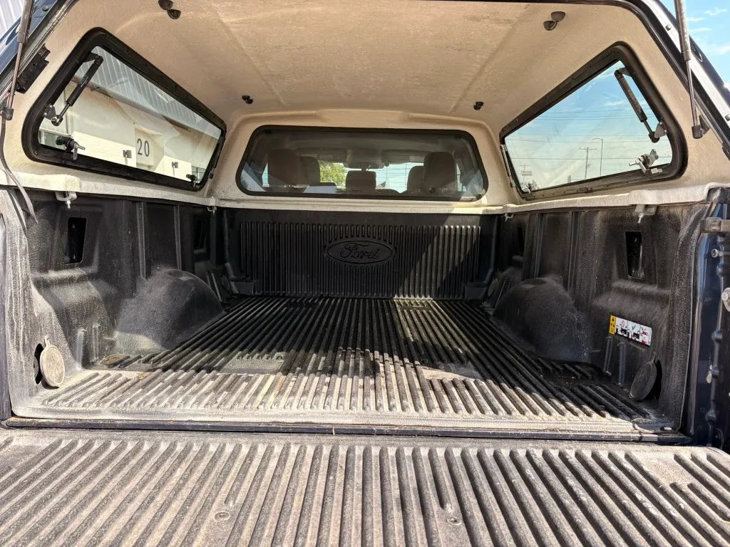 Ford F-150 photo 8