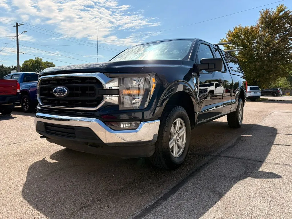 Ford F-150 photo 4