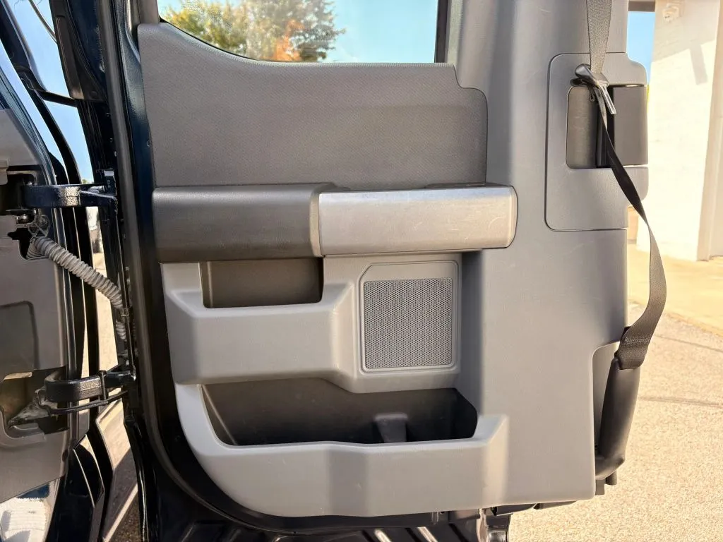 Ford F-150 photo 15