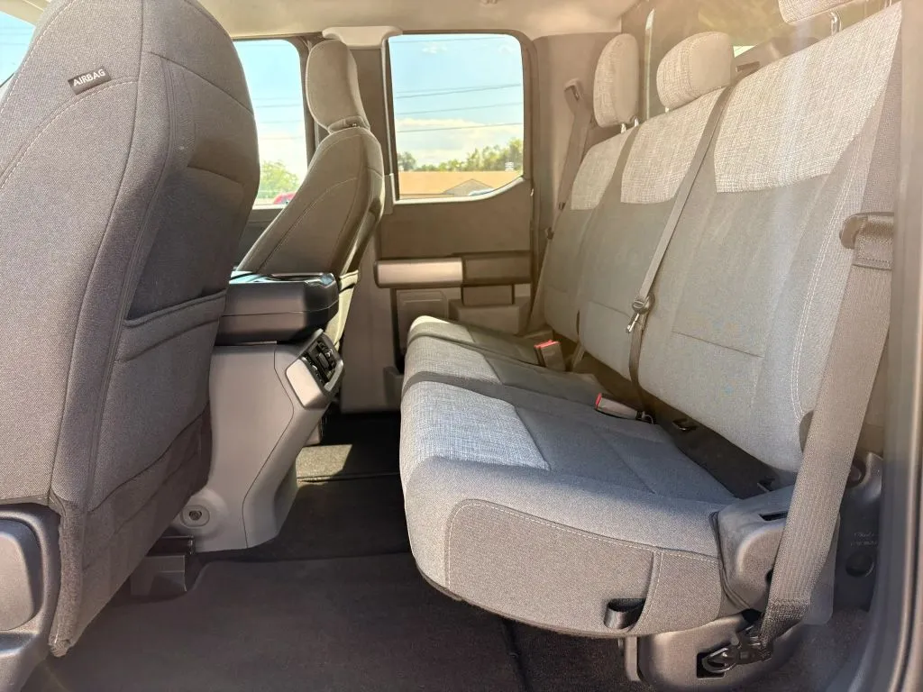 Ford F-150 photo 16