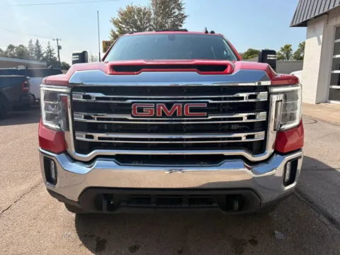 Another view of 2021 GMC Sierra 2500 HD Crew Cab SLE Pickup 4D 6 1/2 ft for sale in Fremont, NE at Tailgate Motor Co. (Fremont North)