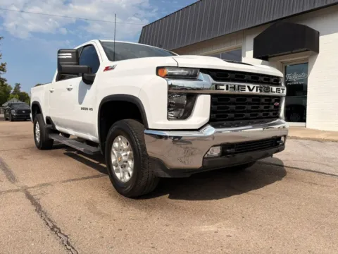 Photos of 2023 Chevrolet Silverado 2500 HD Crew Cab LT Pickup 4D 6 1/2 ft for sale in Fremont, NE at Tailgate Motor Co. (Fremont North)