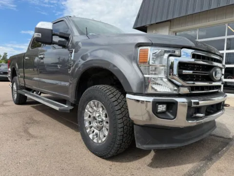 Photos of 2022 Ford F250 Super Duty Crew Cab Lariat Pickup 4D 6 3/4 ft for sale in Fremont, NE at Tailgate Motor Co. (Fremont North)