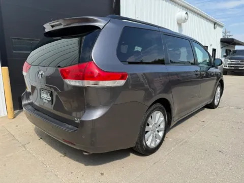 More photos of 2013 Toyota Sienna XLE Minivan 4D at Tailgate Motor Co. (Fremont North), NE