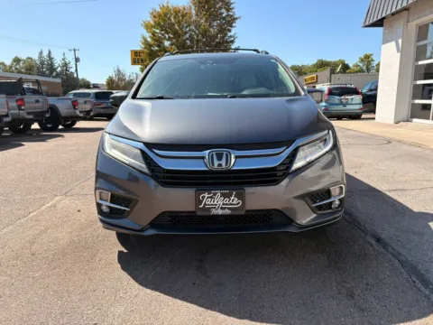 Another view of 2018 Honda Odyssey Elite Minivan 4D for sale in Fremont, NE at Tailgate Motor Co. (Fremont North)