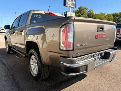 More photos of 2015 GMC Canyon Crew Cab Pickup 4D 5 ft at Tailgate Motor Co. (Fremont North), NE