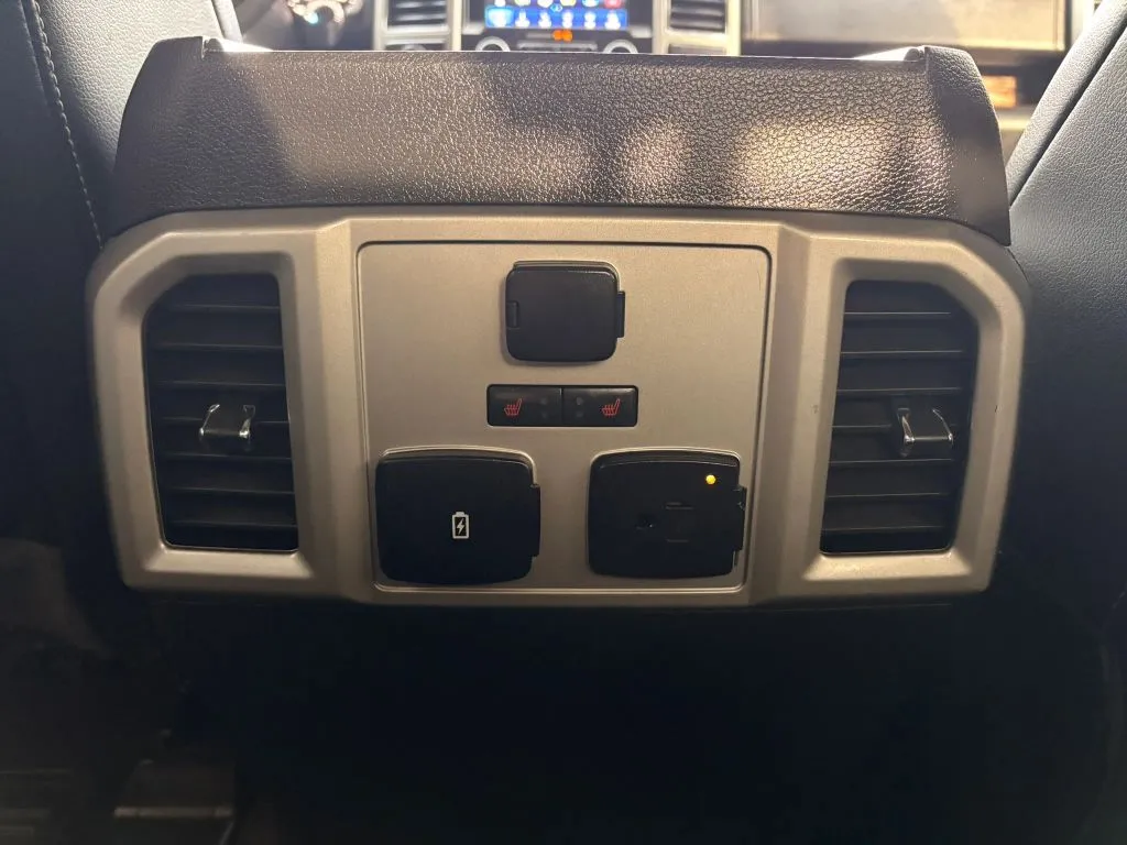 Ford F-150 photo 25