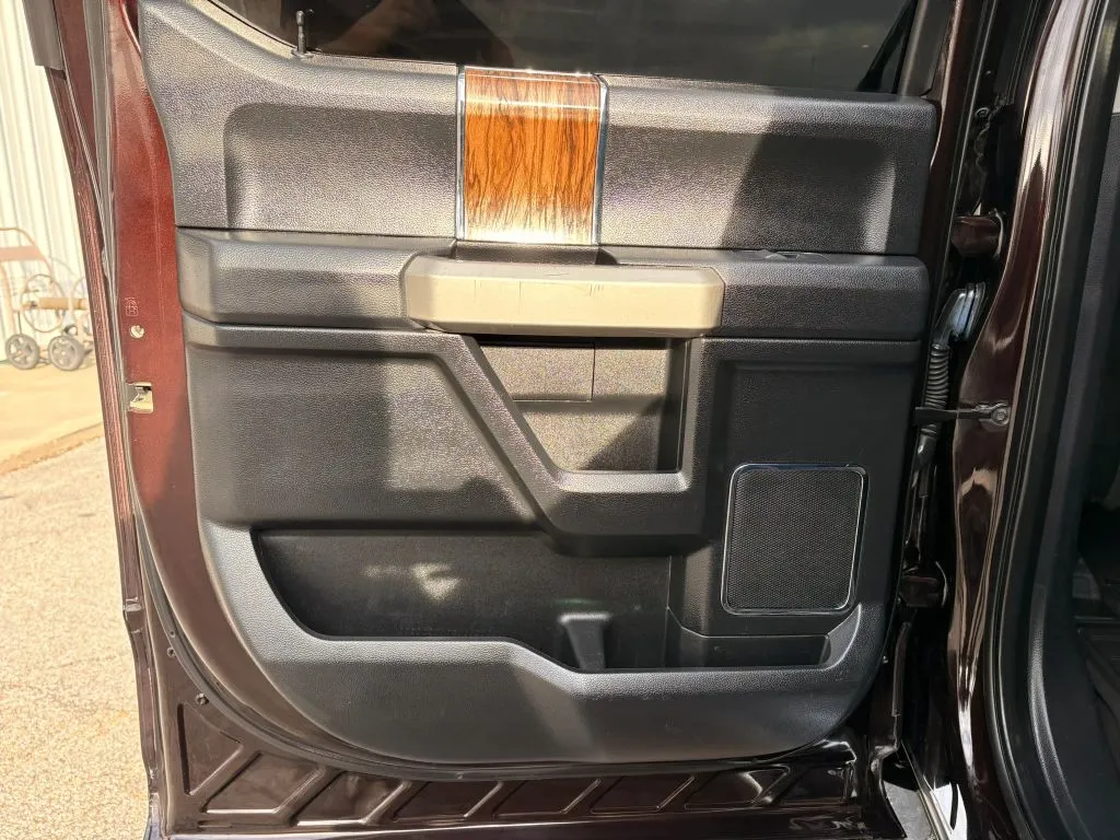 Ford F-150 photo 13