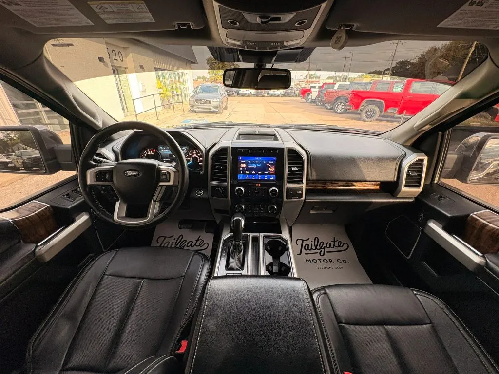 Ford F-150 photo 17