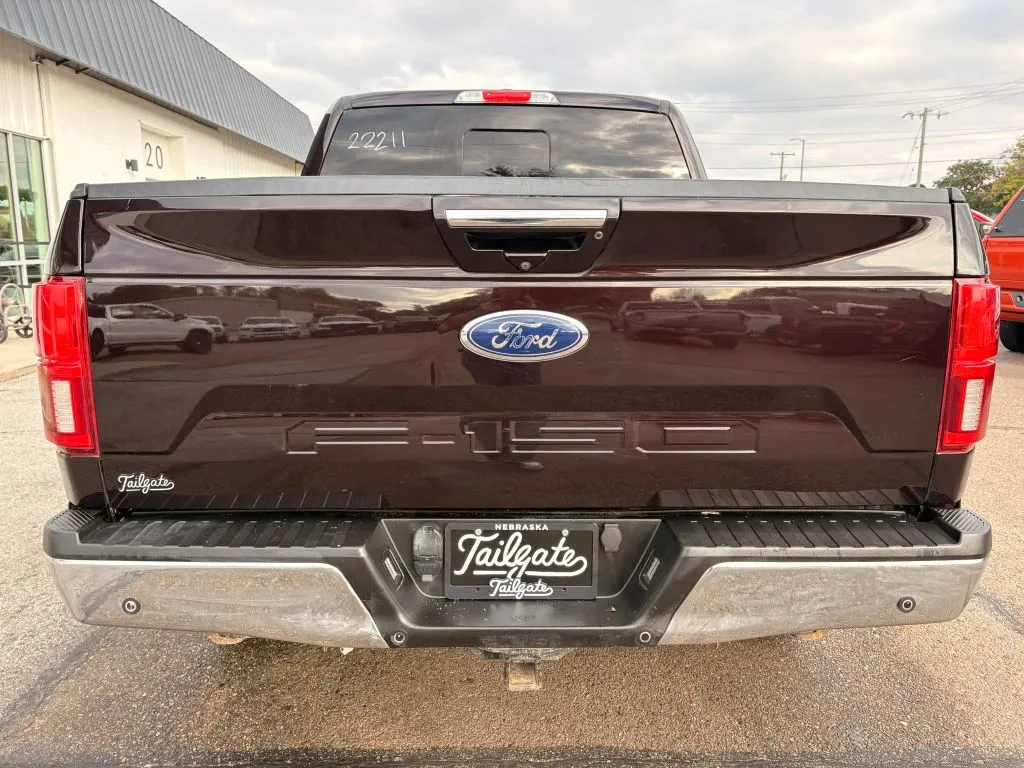 Ford F-150 photo 6