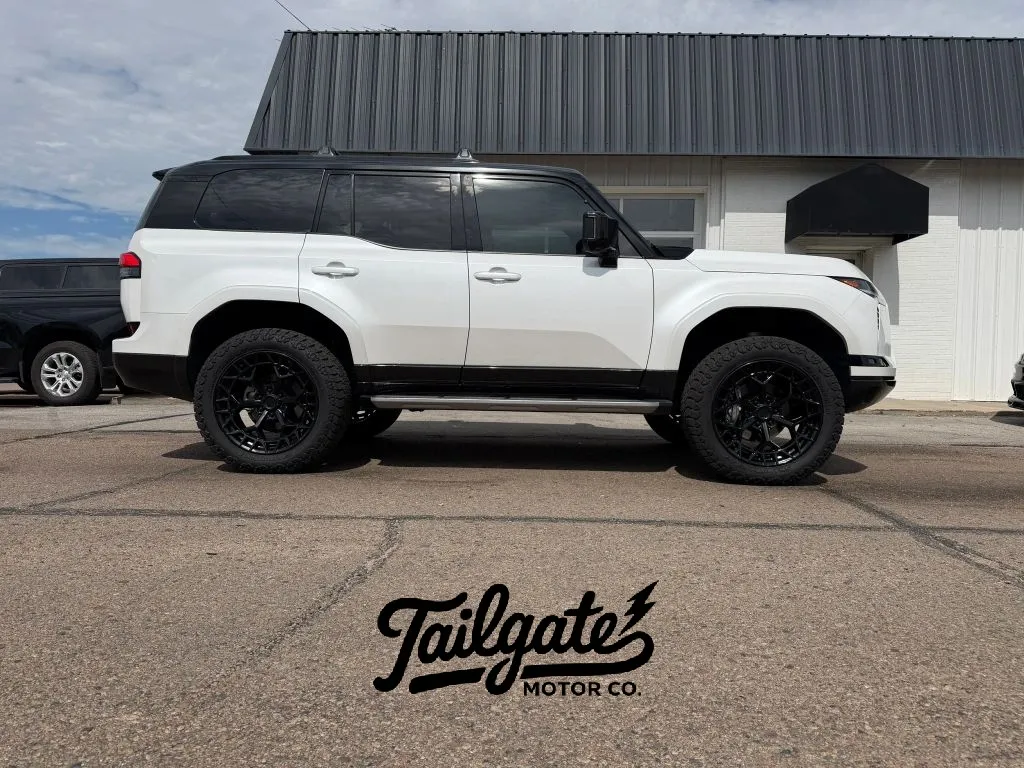 White 2024 Lexus GX 550 Premium+ Sport Utility 4D for sale in Fremont, NE