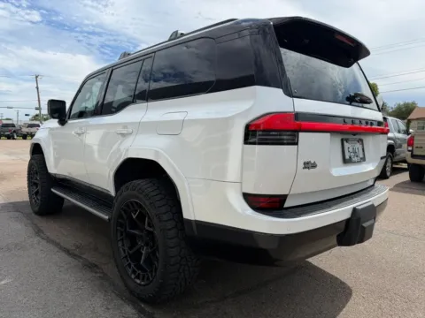 More photos of 2024 Lexus GX 550 Premium+ Sport Utility 4D at Tailgate Motor Co. (Fremont North), NE