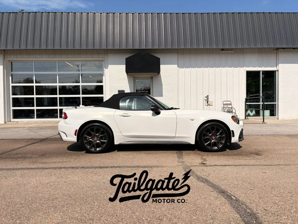 2017 FIAT 124 Spider Abarth Convertible 2D
