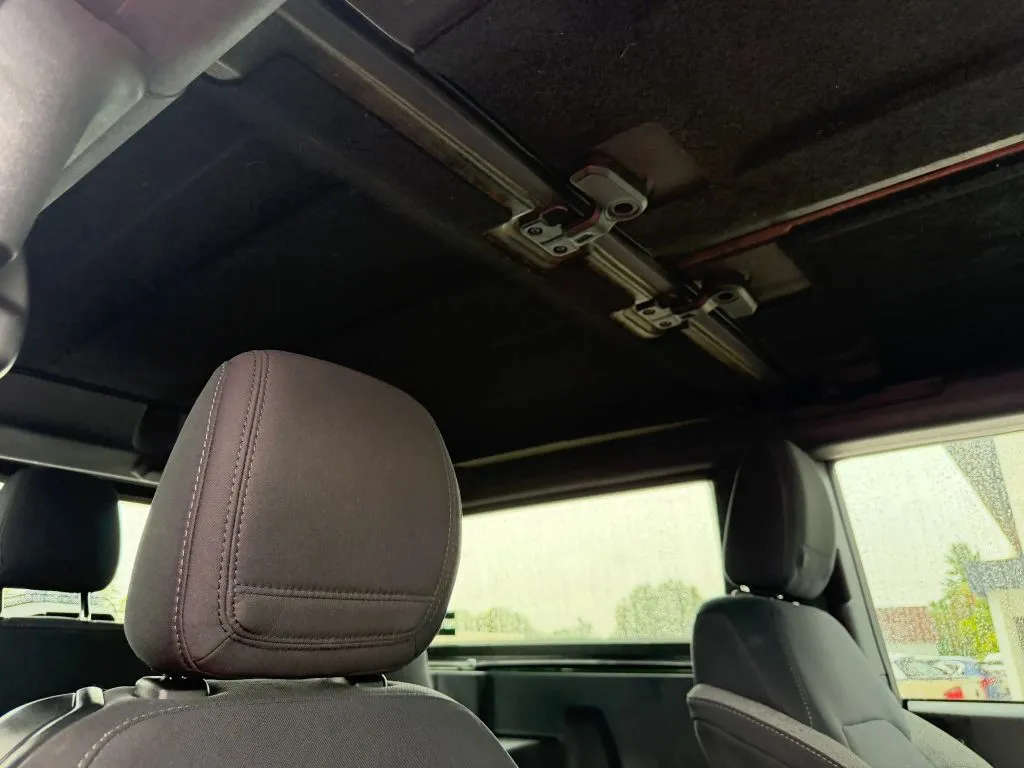 Ford Bronco photo 12