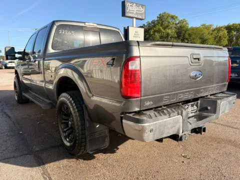 More photos of 2016 Ford F250 Super Duty Crew Cab XLT Pickup 4D 6 3/4 ft at Tailgate Motor Co. (Fremont North), NE