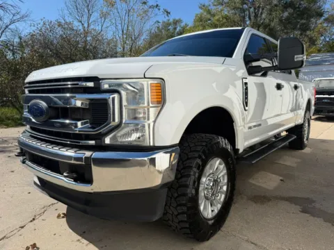 Another view of 2022 Ford F250 Super Duty Crew Cab XLT Pickup 4D 6 3/4 ft for sale in Fremont, NE at Tailgate Motor Co. (Fremont North)