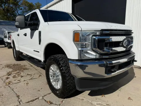 Photos of 2022 Ford F250 Super Duty Crew Cab XLT Pickup 4D 6 3/4 ft for sale in Fremont, NE at Tailgate Motor Co. (Fremont North)